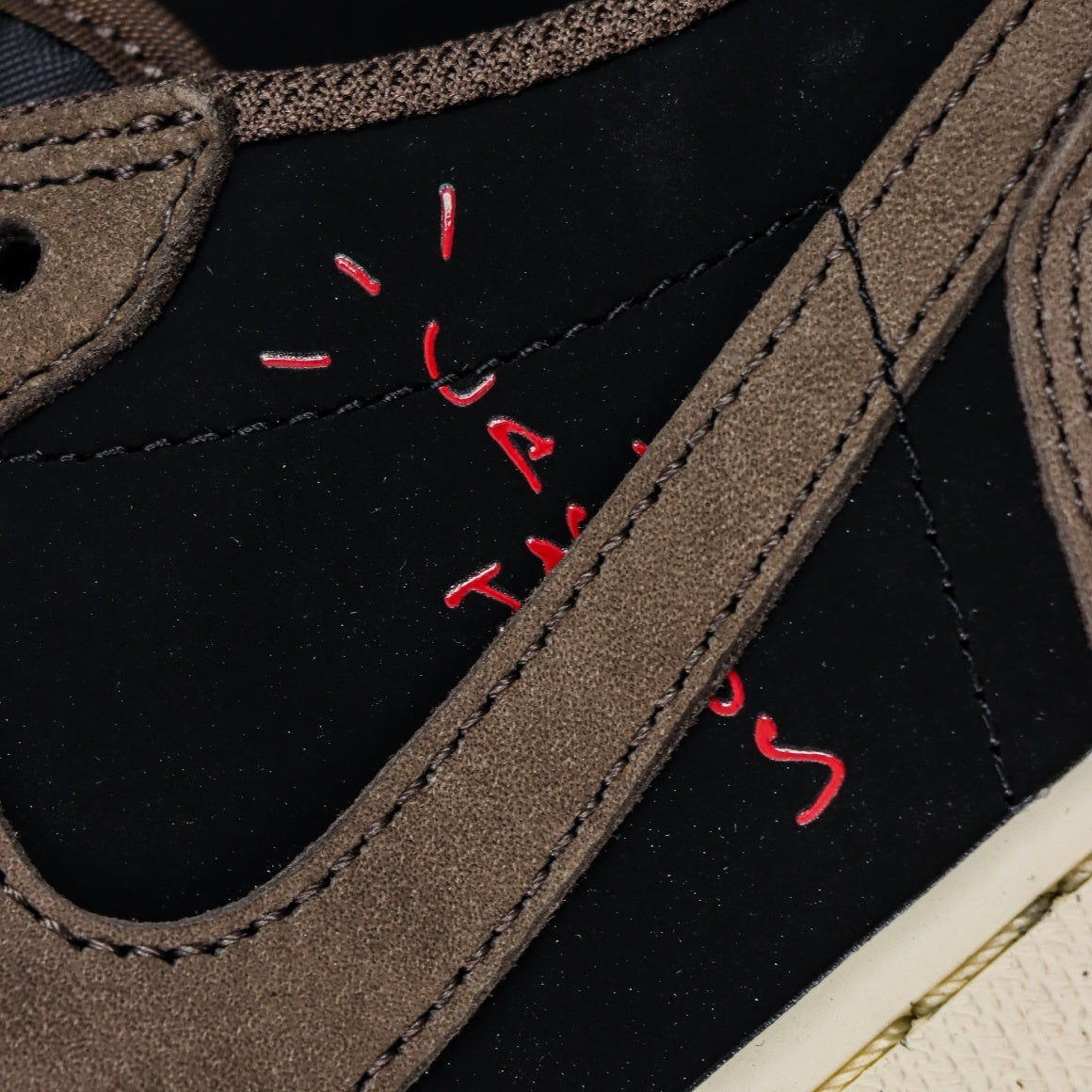 TRAVIS SCOTT X NIKE AIR JORDAN 1 LOW OG TS SP CQ4277-001