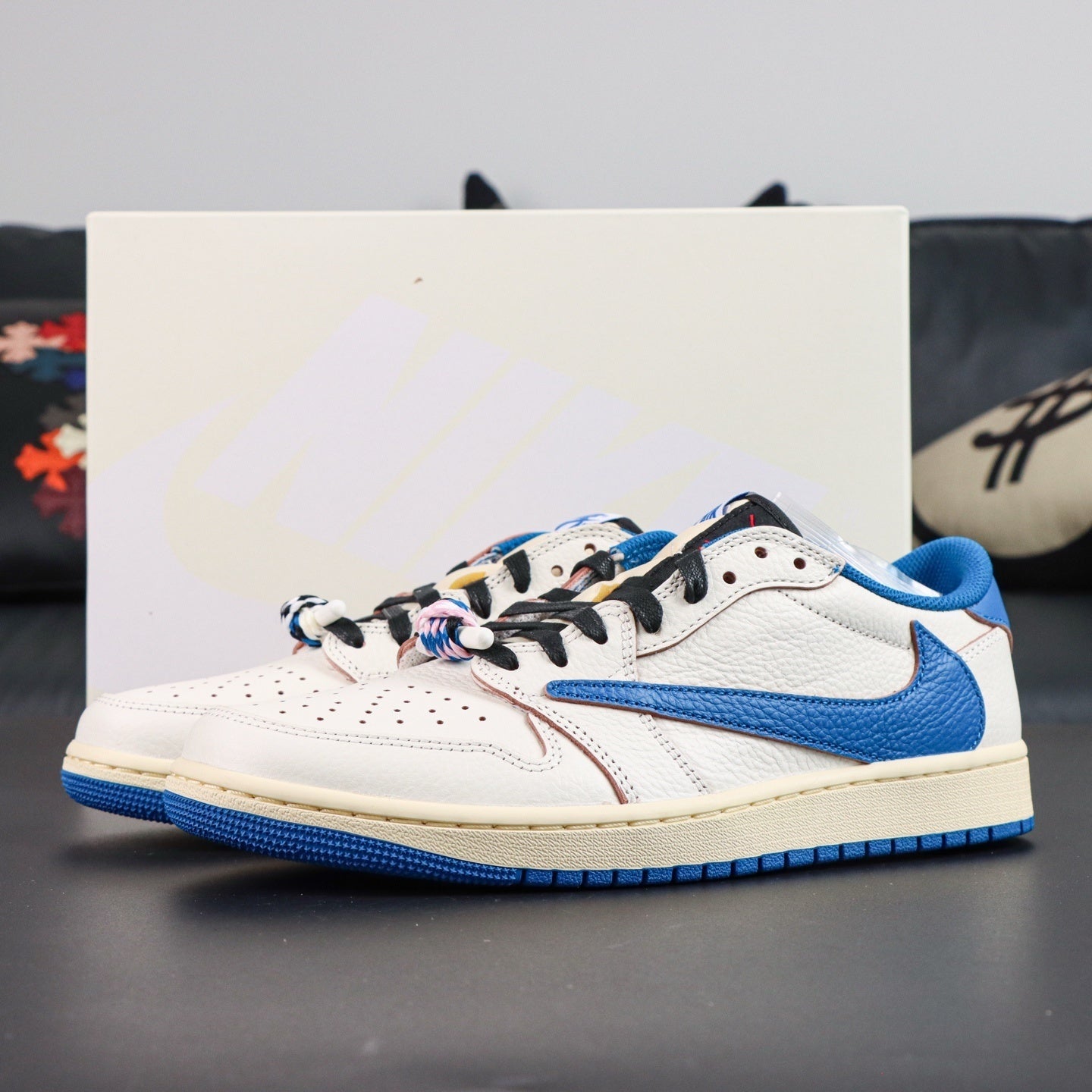 Travis Scott x NIKE AIR JORDAN 1 LOW DM7866-104