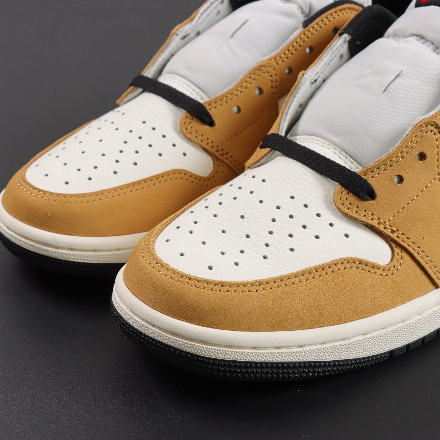 NIKE AIR JORDAN 1 LOW OG Rookie of the Year CZ0790-107
