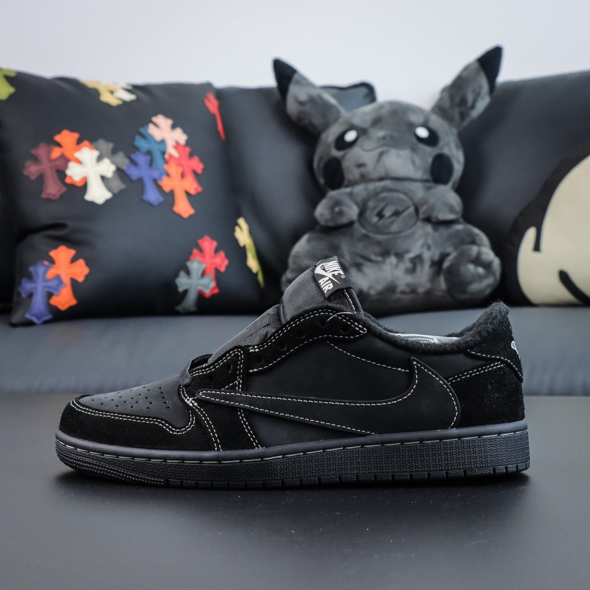 TRAVIS SOCTT X NIKE AIR JORDAN 1 LOW OG "BLACK PHANTOM" DM7866-001