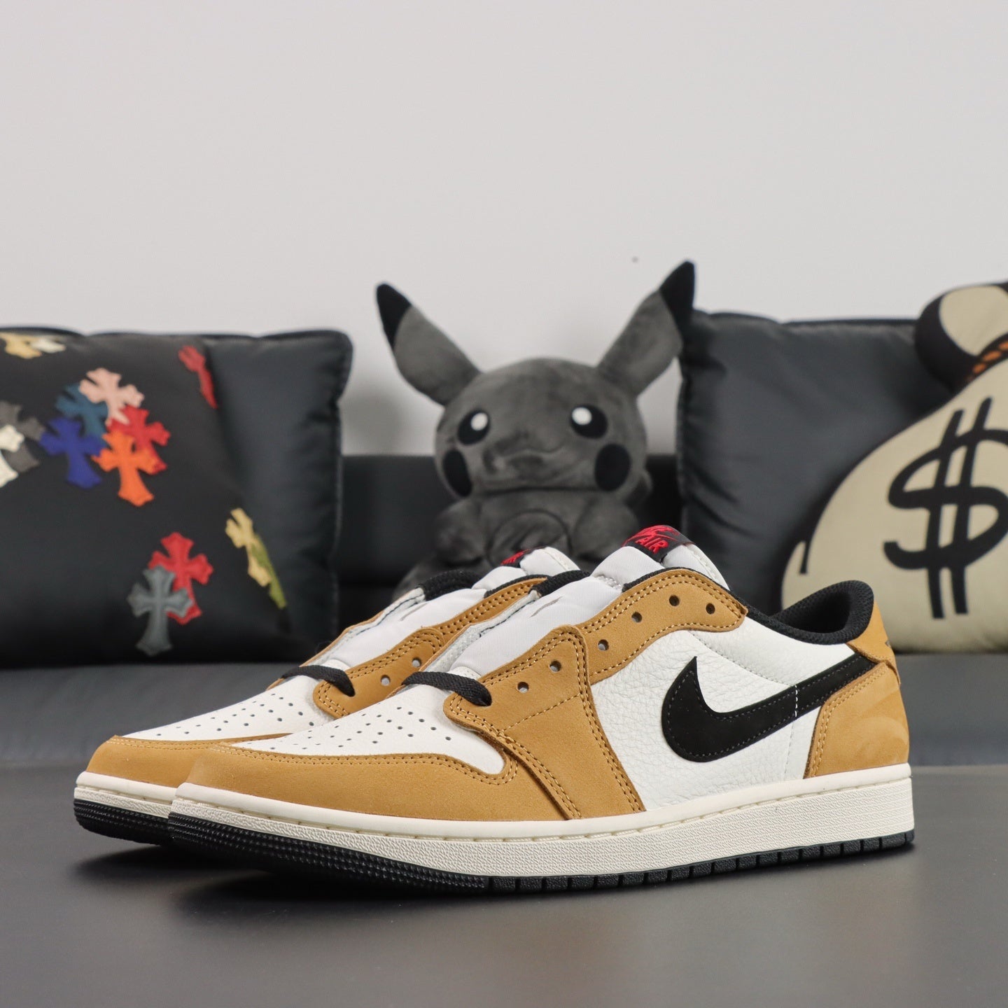 NIKE AIR JORDAN 1 LOW OG Rookie of the Year CZ0790-107