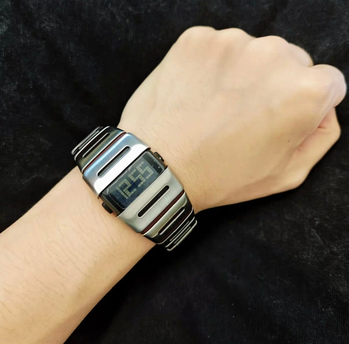 Unique Vintage Rare Early 2000s Nike Unholey Ron Digital Watch WC0002-001 BIG AL