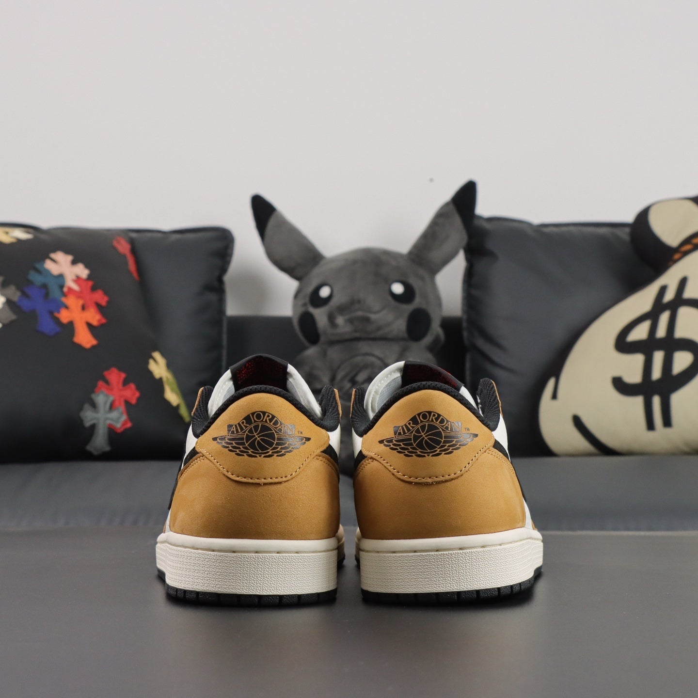 NIKE AIR JORDAN 1 LOW OG Rookie of the Year CZ0790-107
