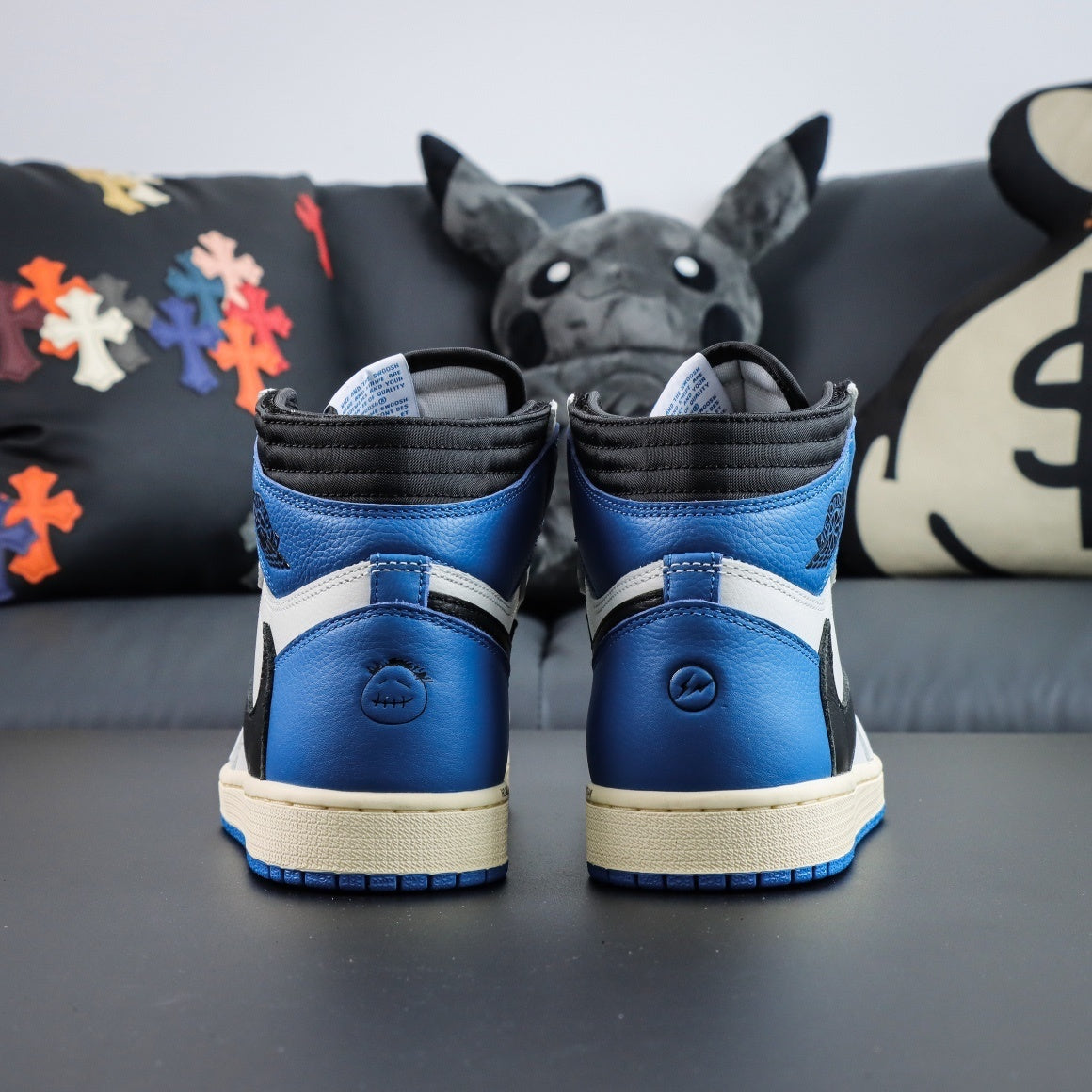 TRAVIS SCOTT X FRAGMENT X NIKE AIR JORDAN 1 HIGH OG SP MILITARY BLUE DH3227-105