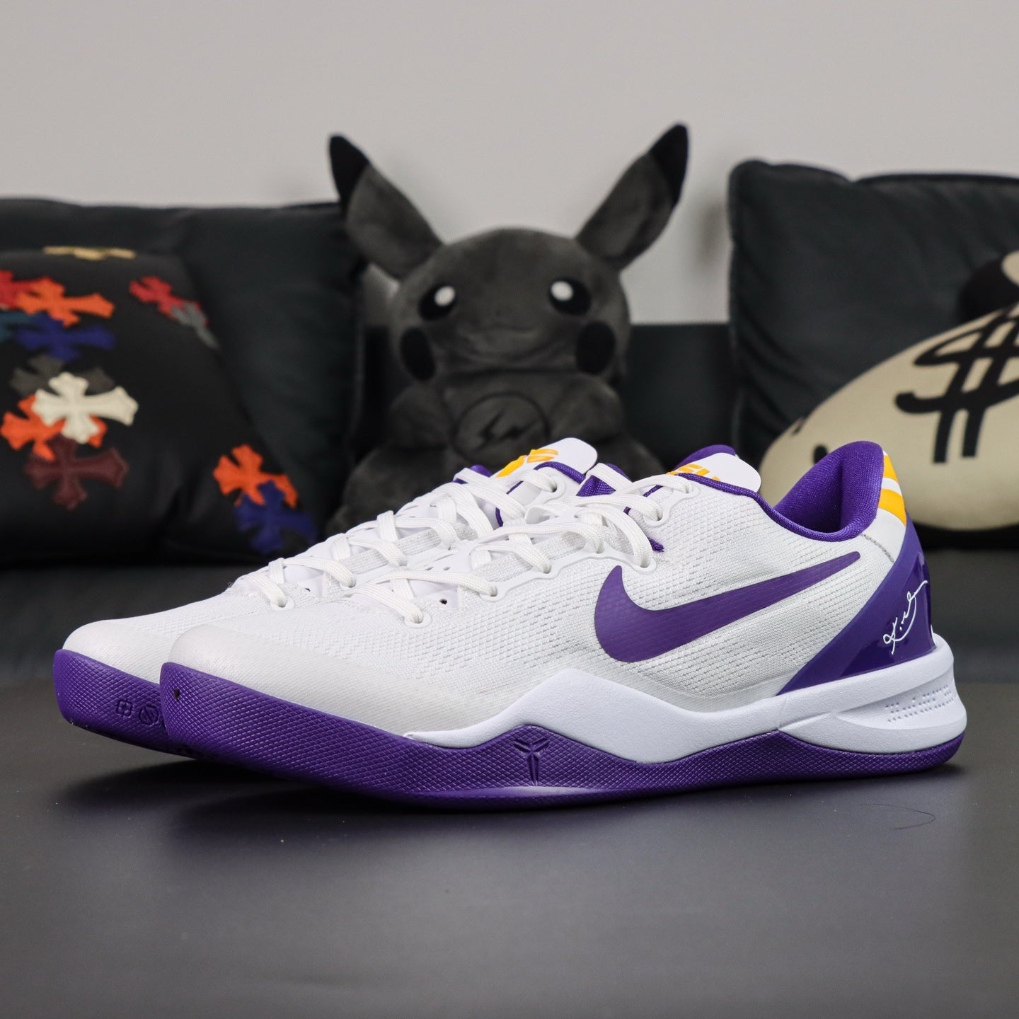 NIKE KOBE 8 HF7485-001