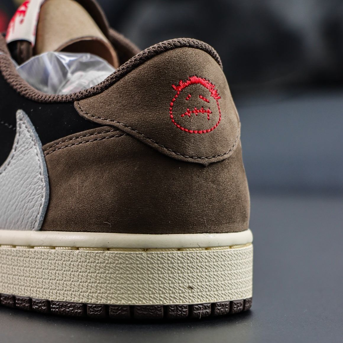 TRAVIS SCOTT X NIKE AIR JORDAN 1 LOW OG TS SP CQ4277-001