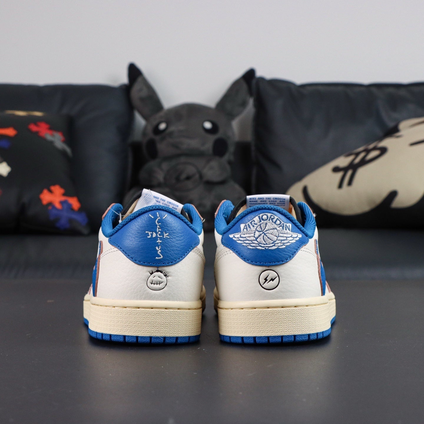 Travis Scott x NIKE AIR JORDAN 1 LOW DM7866-104
