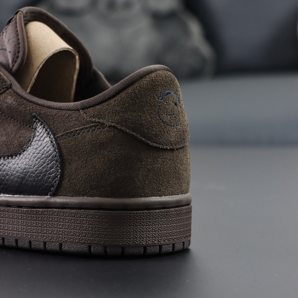 Nike Air Jordan 1 Low x Travis Scott VELVET BROWN DM7866-202