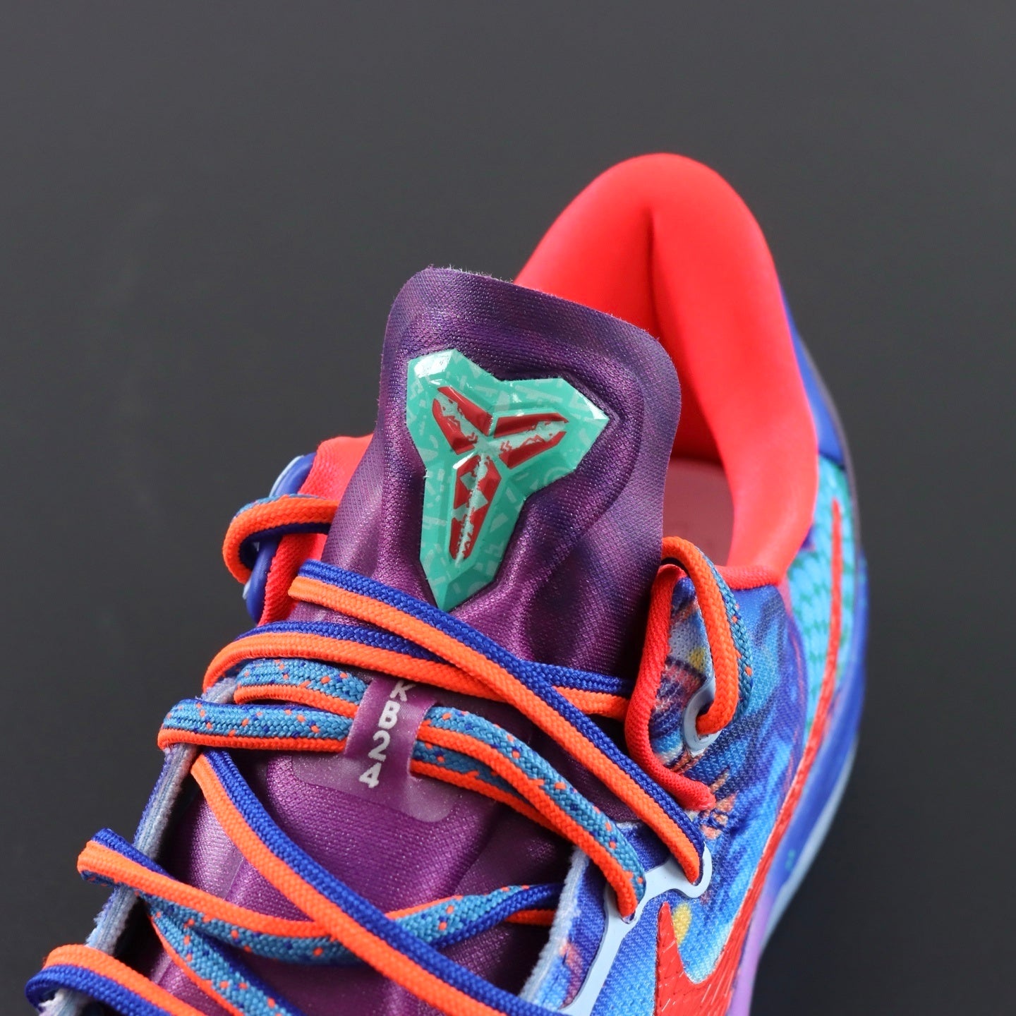 Nike Kobe 8 What The Kobe (WTK) 635438-800