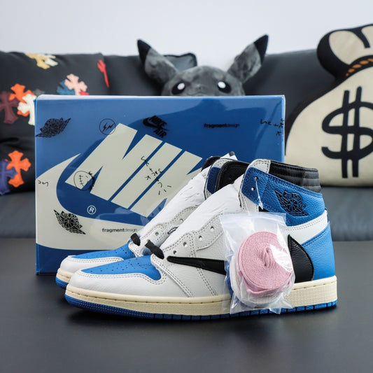 TRAVIS SCOTT X FRAGMENT X NIKE AIR JORDAN 1 HIGH OG SP MILITARY BLUE DH3227-105